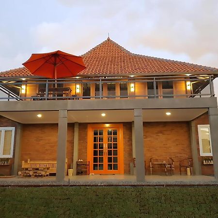 למבאנג Wulan Cottage מראה חיצוני תמונה